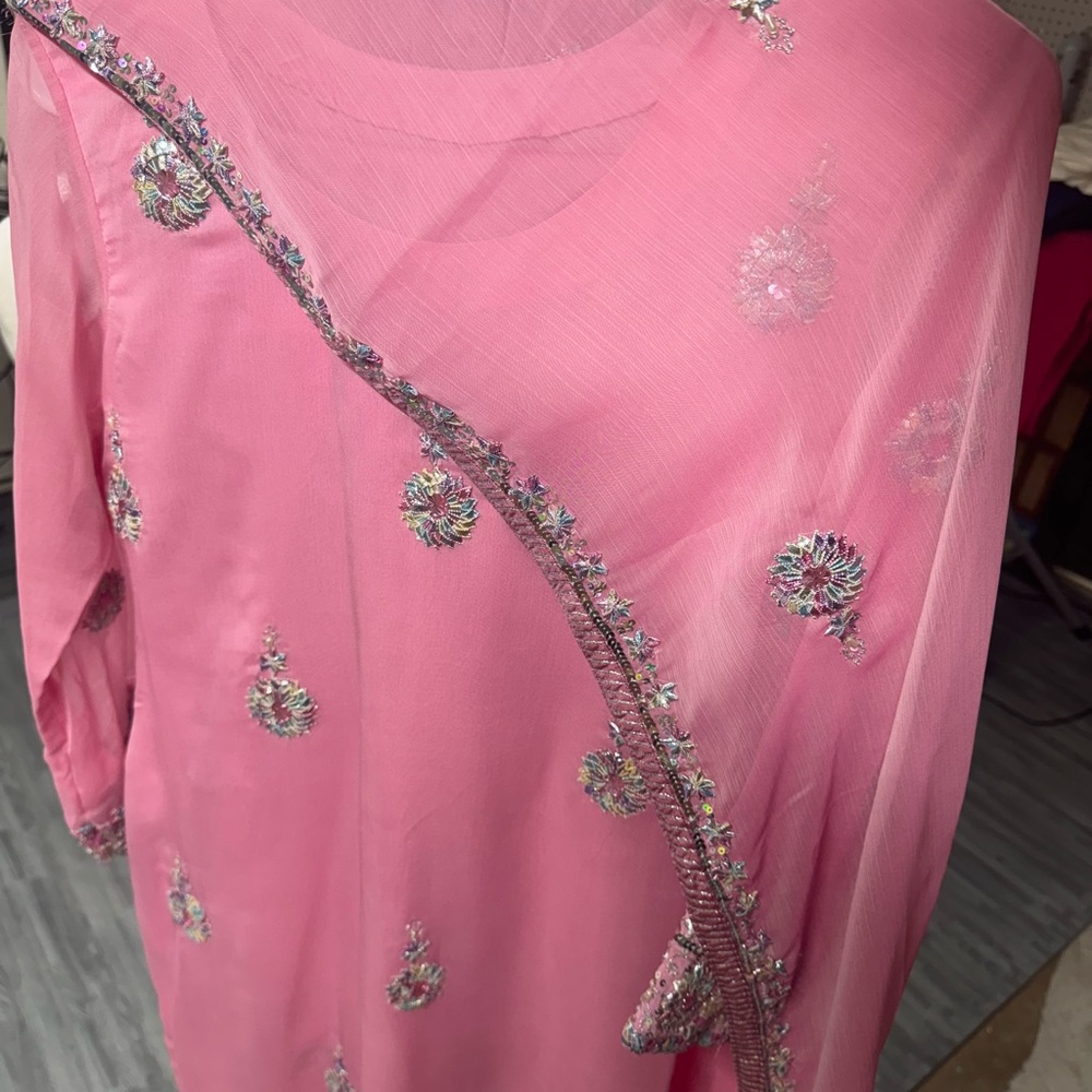 Pakistani Embellished Pink Dress